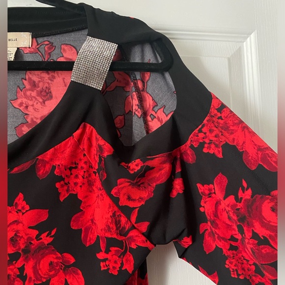 Diane Belle Off The Shoulder Red Floral Print Sleeve Top - Picture 5 of 5